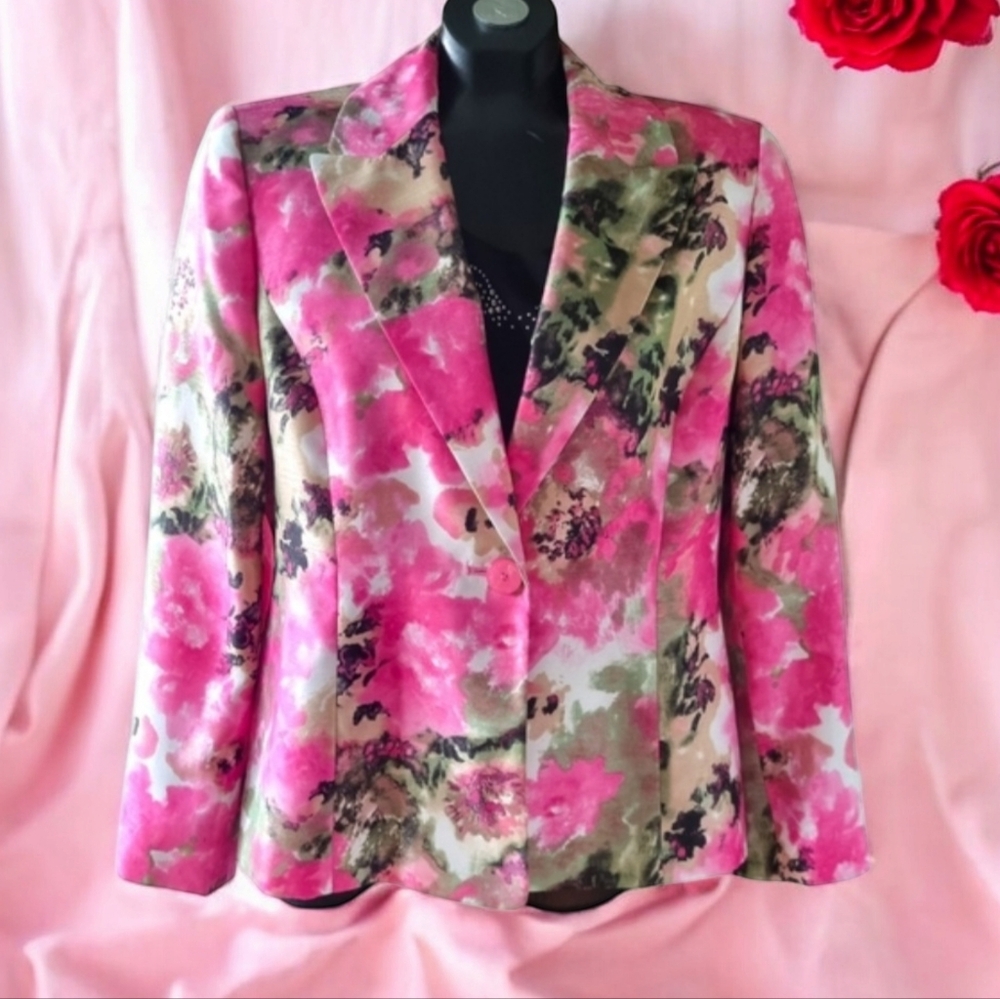 Kasper Lined Colorful Floral Blazer in Pink and Green